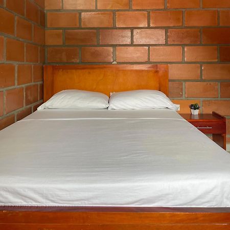 Kelly Tours Hotel Capurgana Ngoại thất bức ảnh